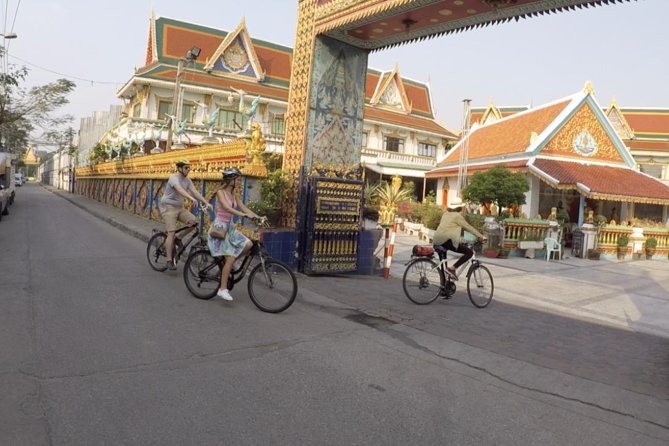 Bangkok City Culture Tour by Bike - Key Points