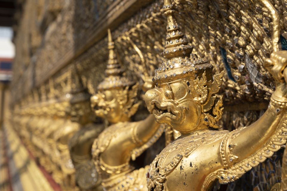 Bangkok: Grand Palace, Wat Pho, & Delicious Mango Dessert - Key Points