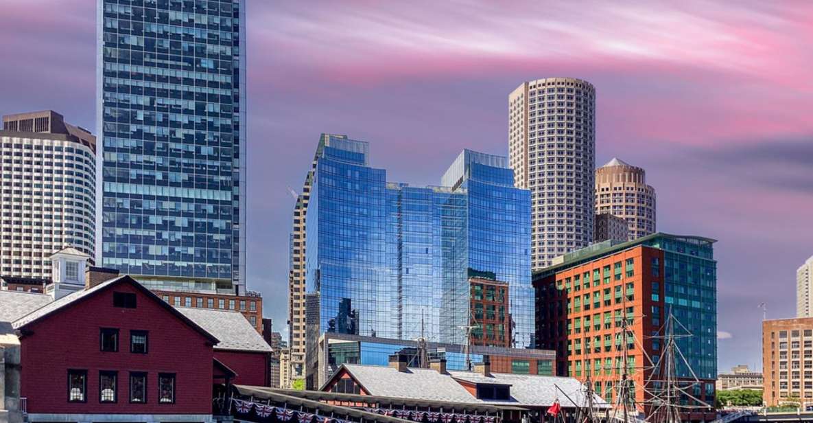 Boston's Historic Heart: A Walk Through Time - Key Points