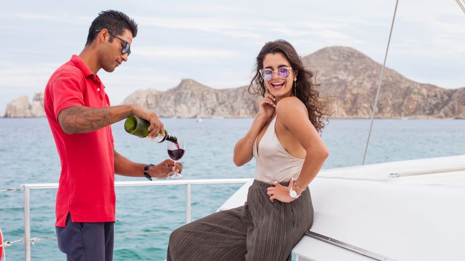 Cabo San Lucas: 2 Hour Sunset Cruise With Food and Wine - Key Points