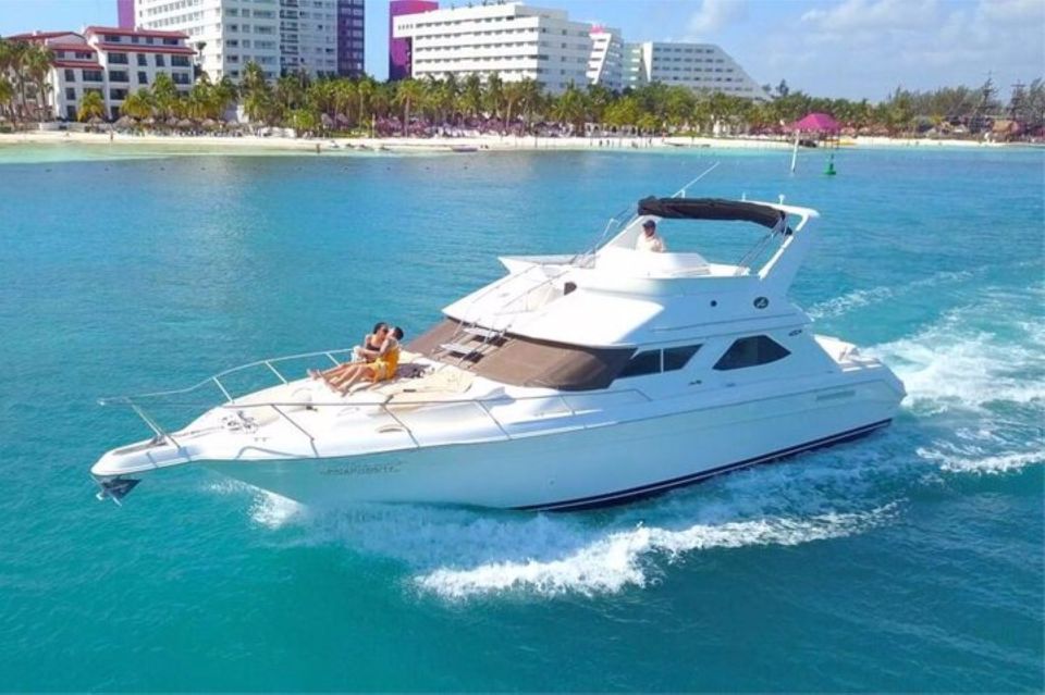 Cancun: Private Luxury 46-Feet Flybridge Yacht Cruise - Key Points