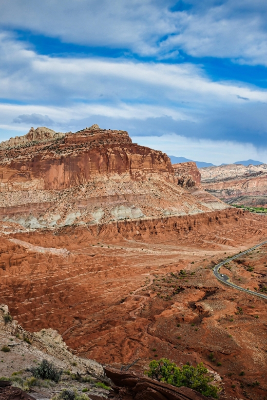 Capitol Reef: Small-Group Tour & Hike - Key Points