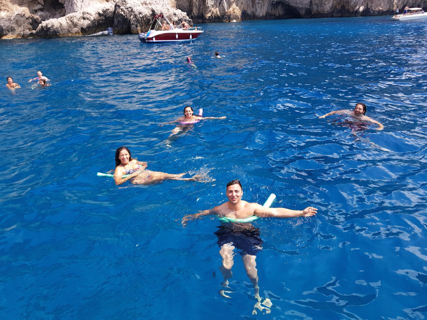 Capri: Private Boat Tour From Sorrento - Key Points