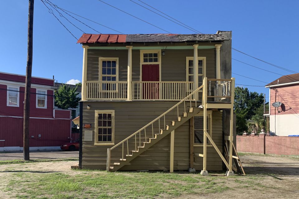 Charleston: African-American History & Simmons House Tour - Key Points