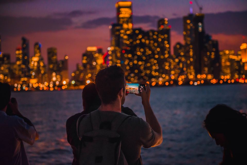 Chicago: 90-Minute River and Lakefront Cruise at Night - Key Points