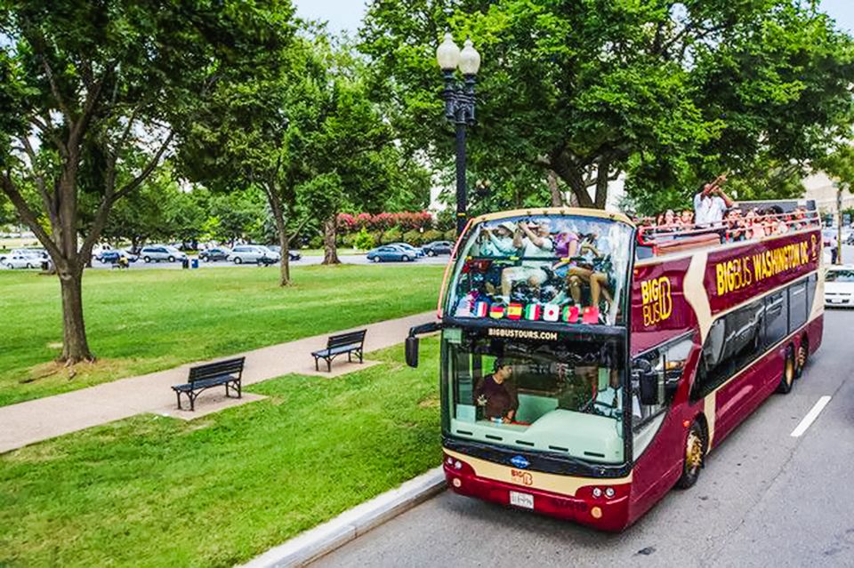 DC: Hop-On Hop-Off Sightseeing Tour by Open-top Bus - Key Points