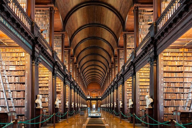 Dublin in a Day: Book of Kells, Guinness, Distillery & Castle - Key Points