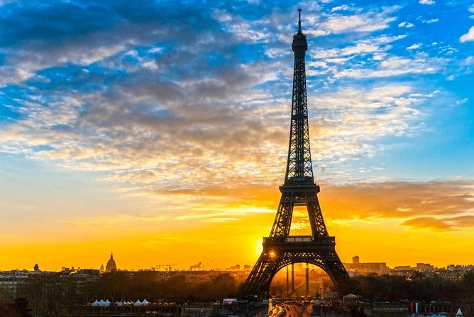 Eiffel Tower Tour With Optional Summit and Seine Champagne Cruise - Key Points