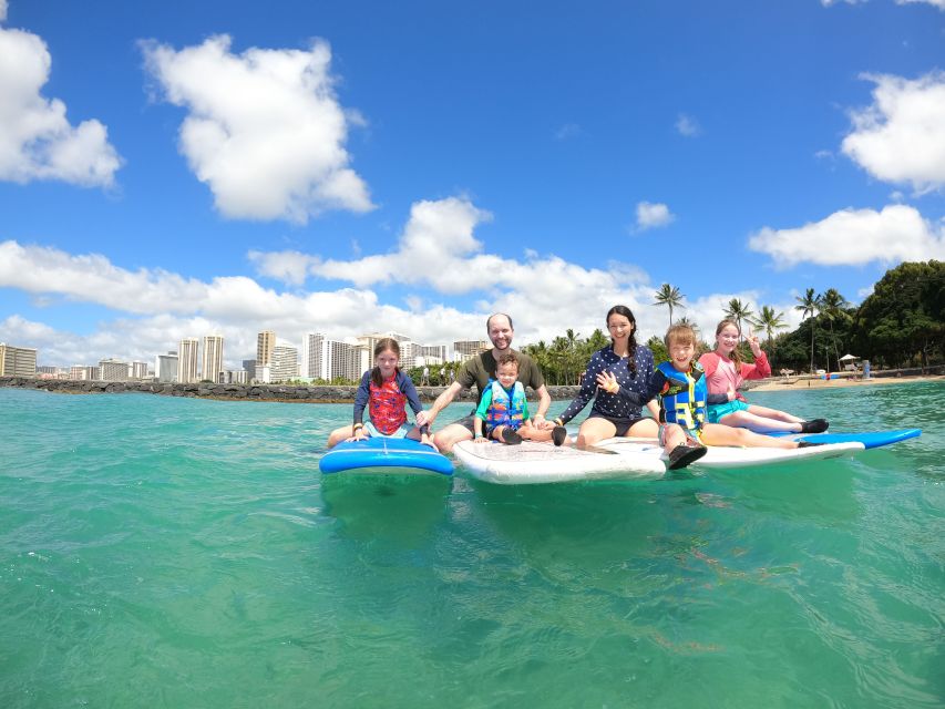 Family Surfing Lesson: 1 Parent, 1 Child Under 13, & Others - Key Points