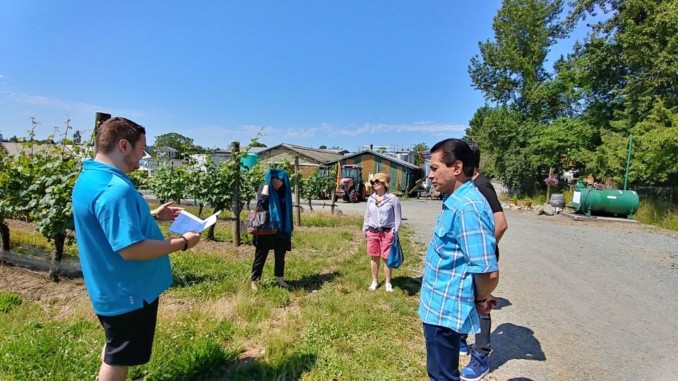 Fort Langley & Vineyards Private Tour - Key Points