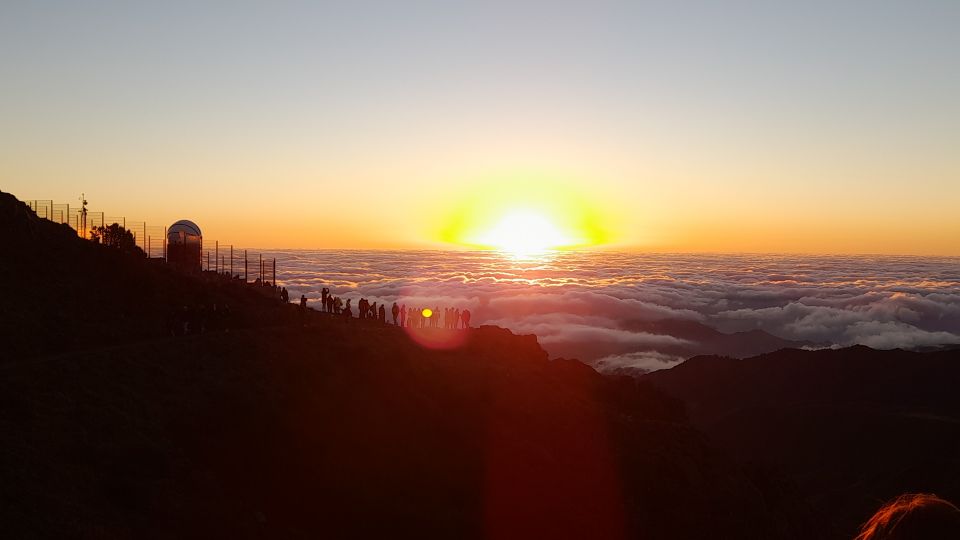 From Funchal: Pico Do Arieiro Sunset With Dinner and Drinks - Key Points