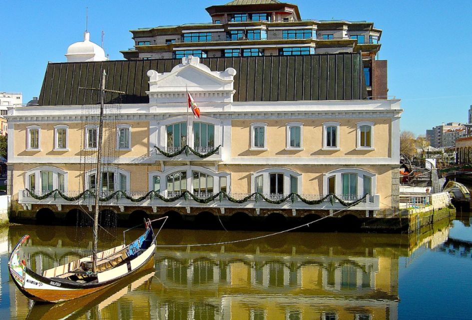 From Porto: Private Sightseeing Coimbra and Aveiro Tour - Key Points