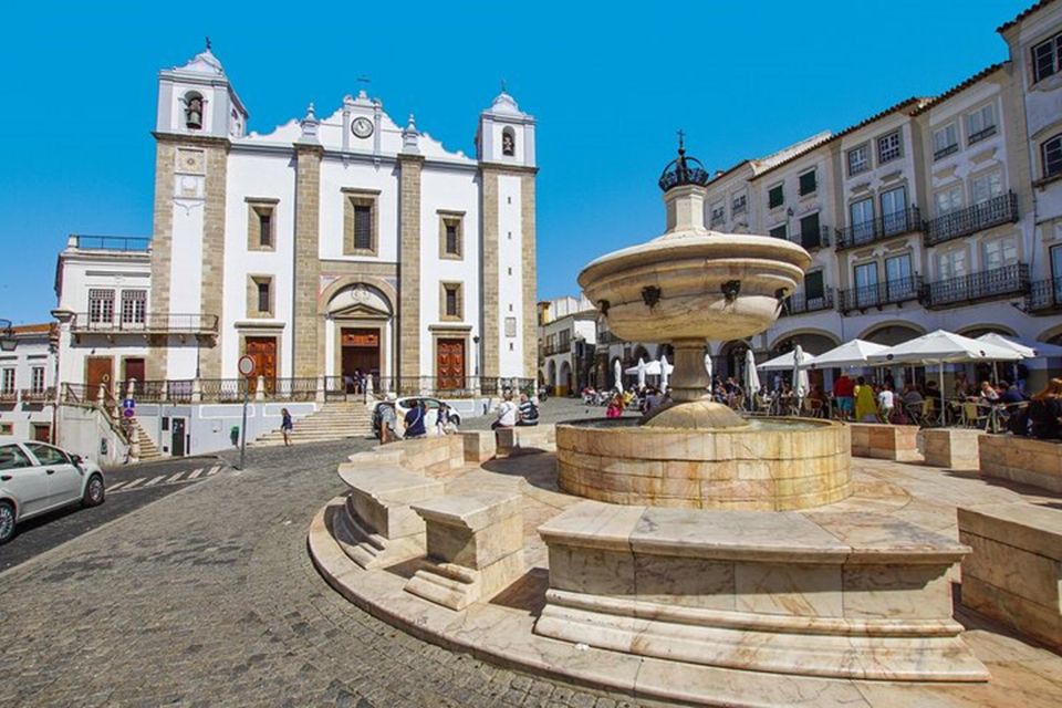 Full-Day Private Cultural Tour in Evora and Monsaraz - Key Points