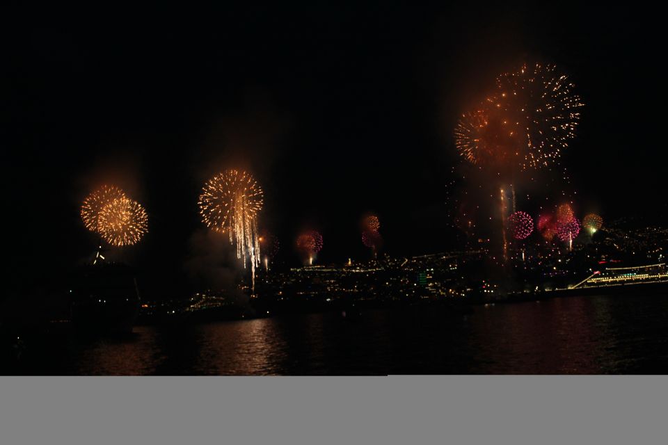 Funchal: New Years Eve Fireworks by Catamaran - Key Points