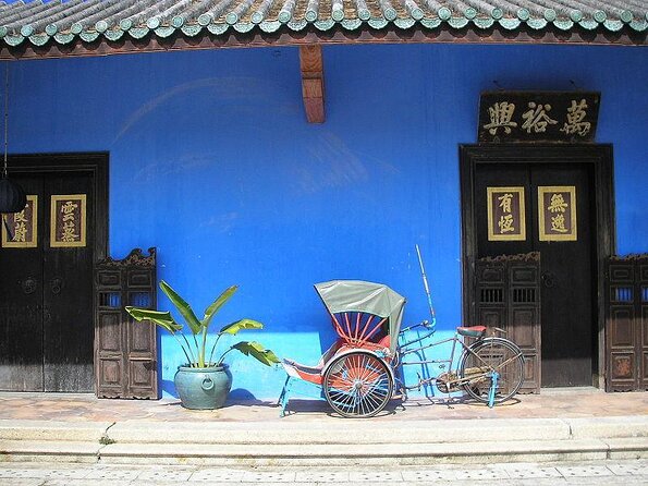 Guided Tour of Cheong Fatt Tzes Blue Mansion in George Town - Key Points
