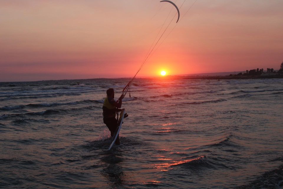 Kitesurfing Equipment Rental Near Syracuse - Key Points