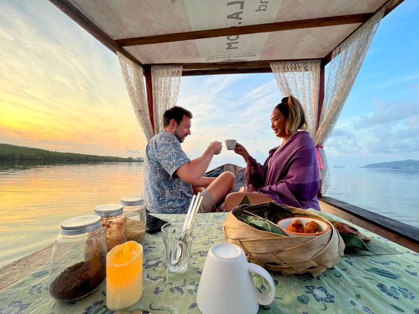 Koh Lanta: Magical Mangroves Sunrise by Private Gondola Boat - Key Points