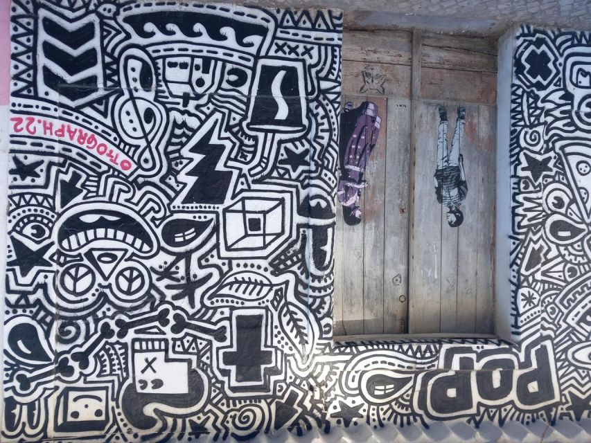 Lagos Street Art: In-App Adventure Hunt - Key Points