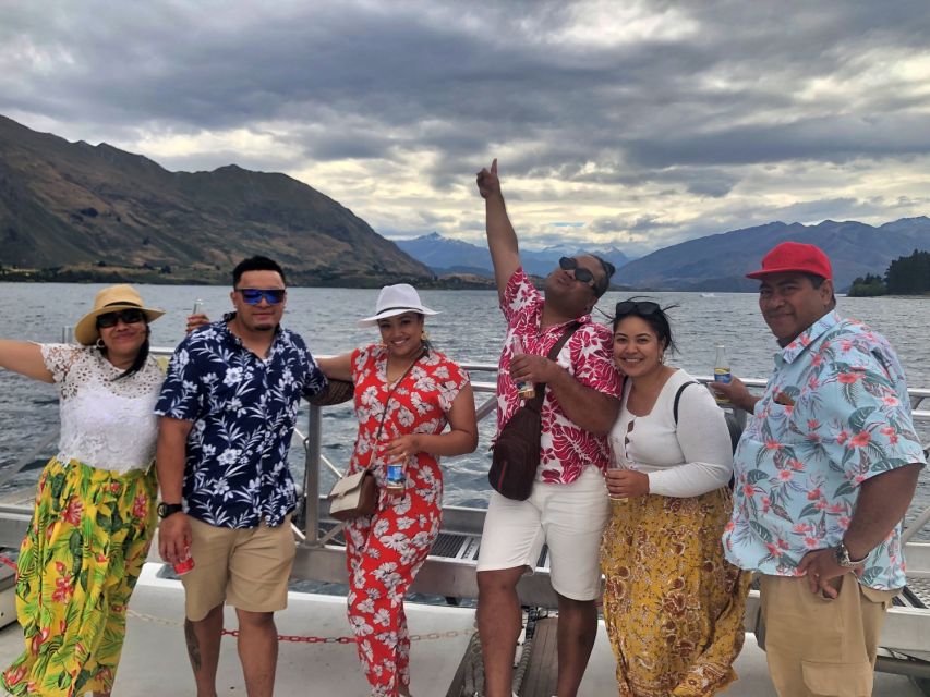 Lake Wanaka Happy Hour Cruise - Key Points