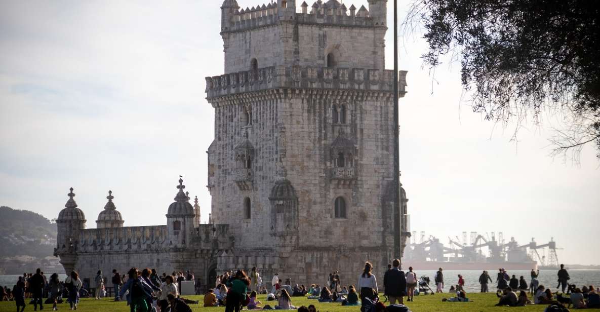 Lisbon Express :Half Day City Discovery Private Tour - Key Points