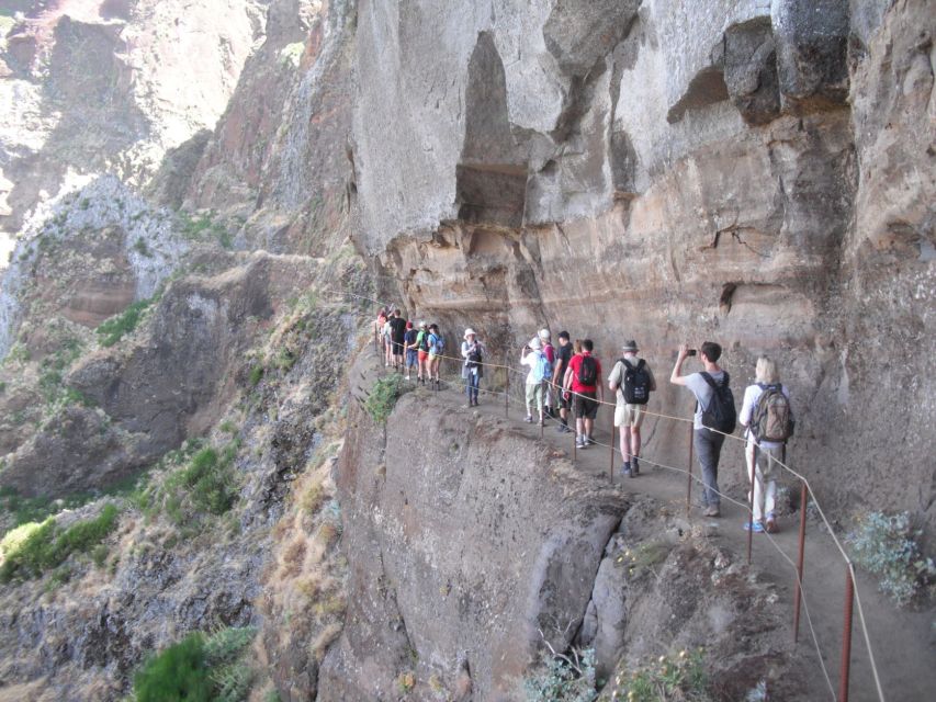 Madeira : 3 Peaks, Pico Arieiro, Das Torres, Ruivo Trek - Key Points