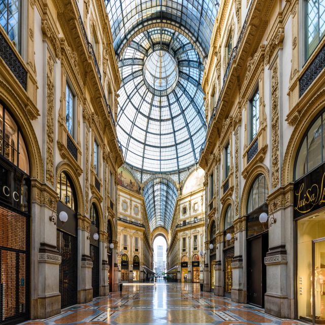 Milan: Old Town and Top Attractions Private Tour by Car - Key Points