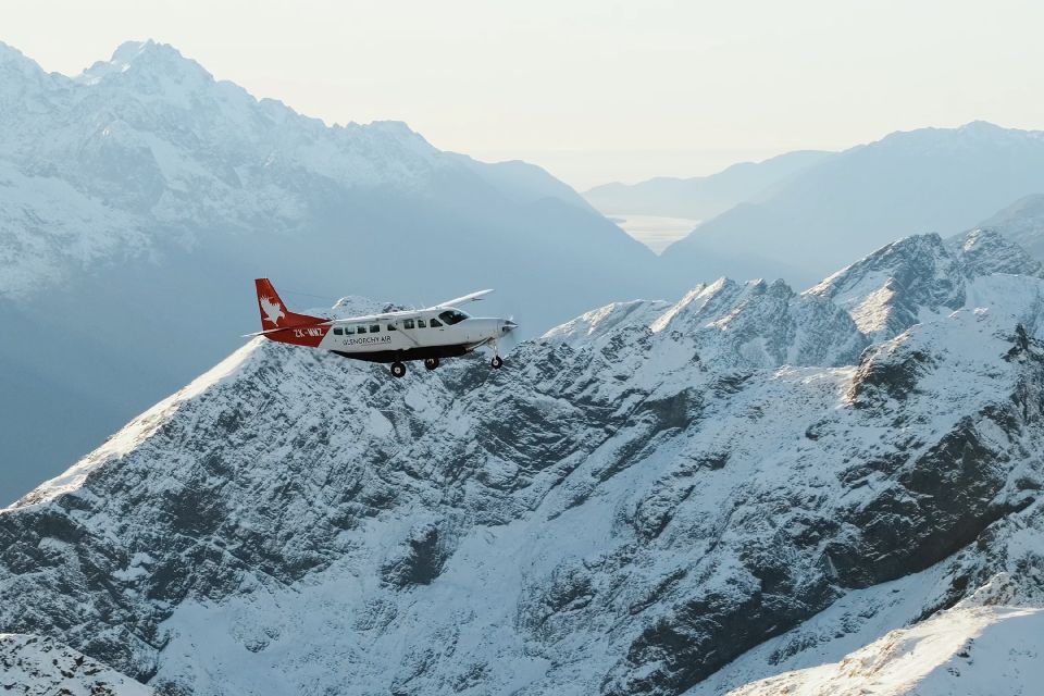 Milford Sound: Fly | Cruise | Fly - Key Points