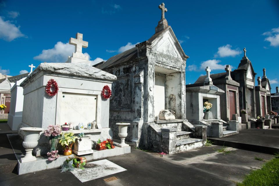 New Orleans: St. Louis Cemetery #3 Guided Walking Tour - Key Points