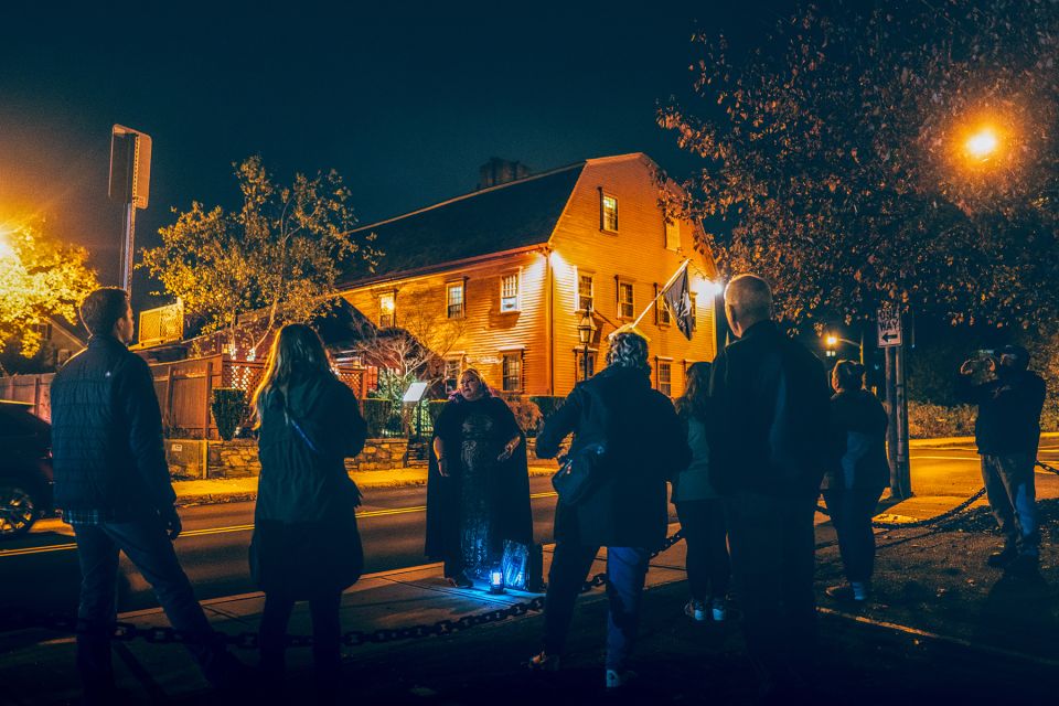 Newport: Historic District Ghosts Guided Walking Tour - Tour Overview