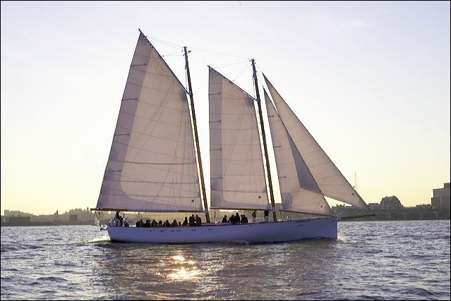 NYC: Sunset Sail Aboard Schooner Adirondack - Key Points