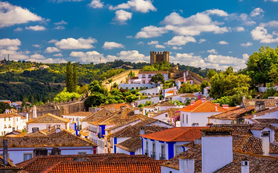 Obidos, Nazare, Alcobaca, and Batalha Full-Day Tour - Key Points