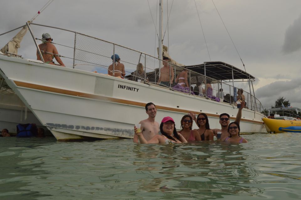 Party Boat / Catamaran Party in Punta Cana - Key Points