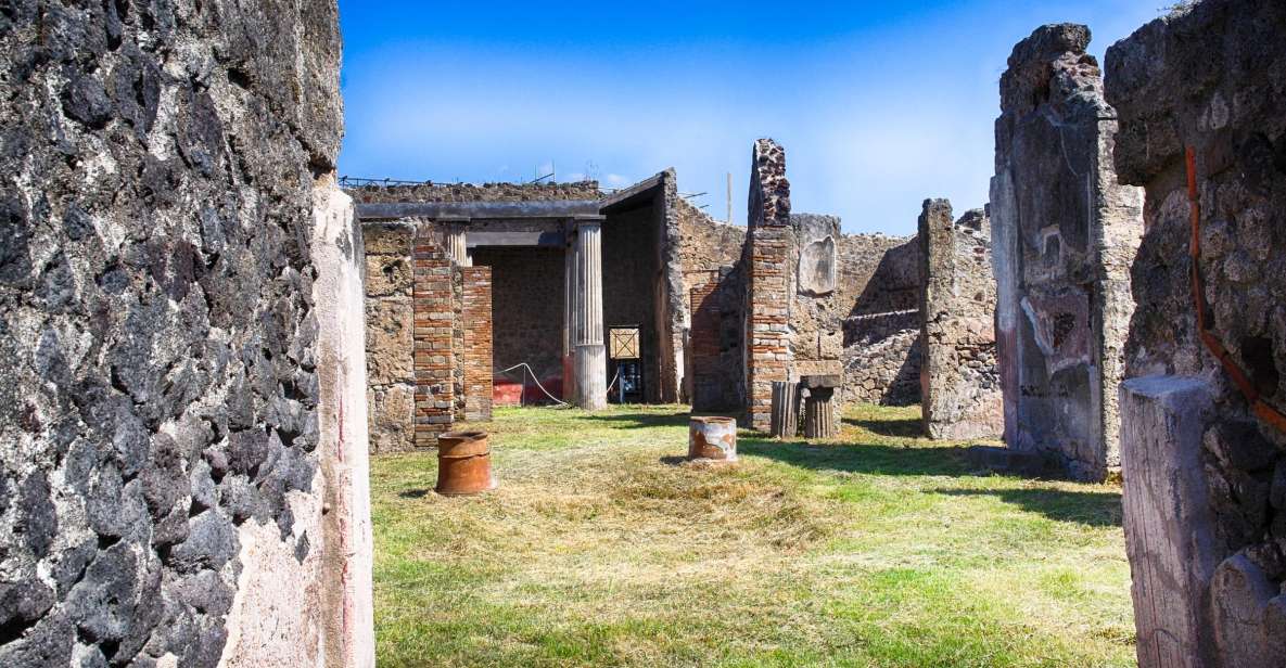 Pompeii: Private 2–Hour Archaeological Site Guided Tour - Key Points