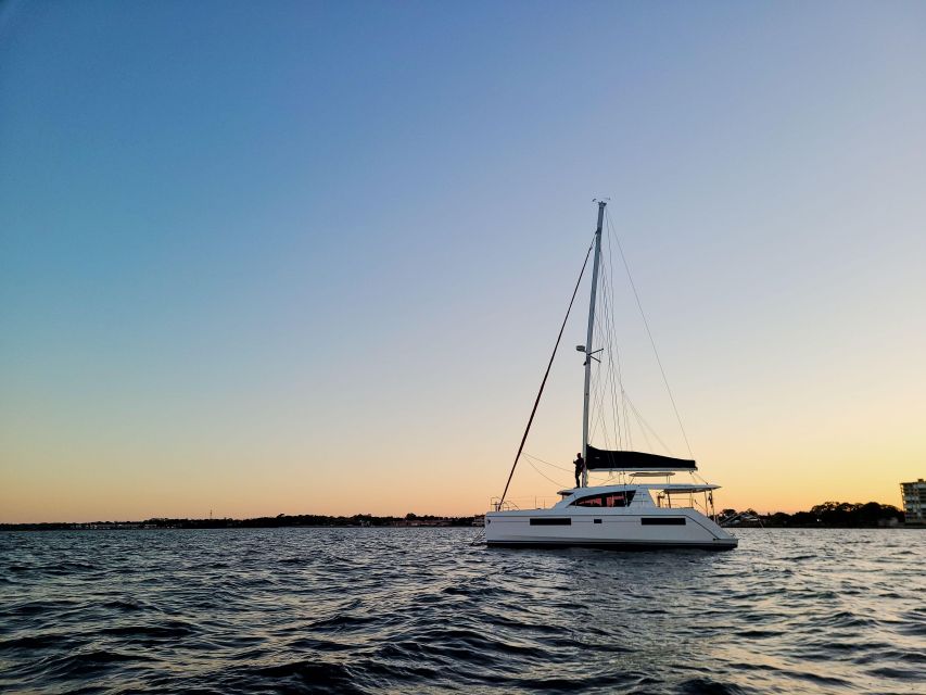 Private Sail Charter: Sunset Sail - Key Points