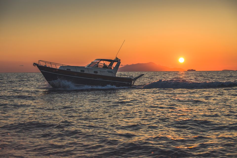 Private Sorrento Coast Sunset - Key Points