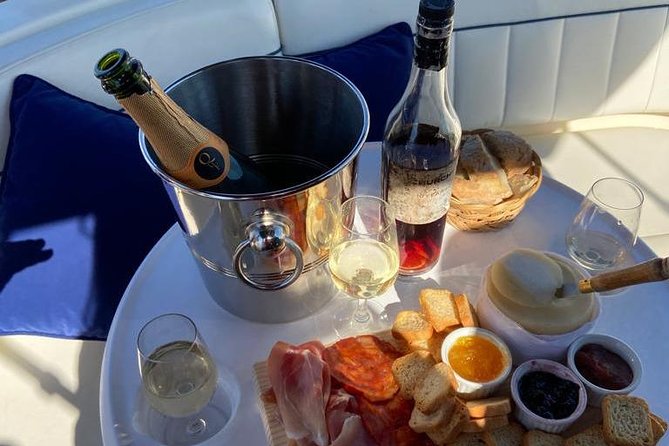 Private Tasting in the Douro (1 to 6 People) on a Yacht Just for You - Overview of the Private Tasting