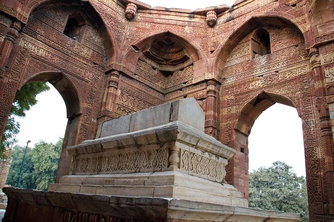 Private Tour: Discover the Architectural Splendors of Delhi - Key Points