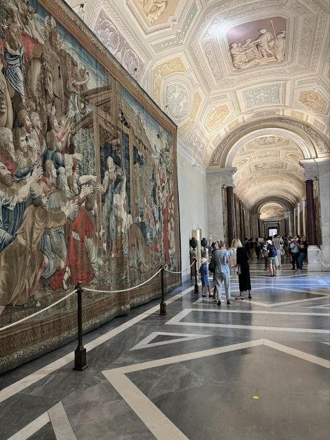 Romes Best Tour: Vatican Museum, Sistine Chapel & Basilica - Key Points