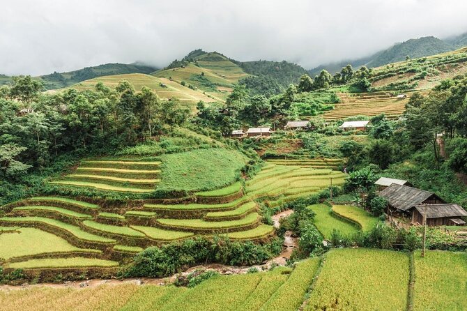 Sapa 3 Days 2 Nights ( 01 Night in Hotel, 01 Night in Homestay) - Key Points