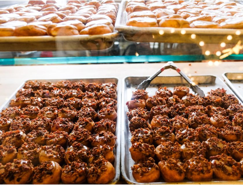 Seattle: Guided Holiday Donut Tour With Tastings - Key Points