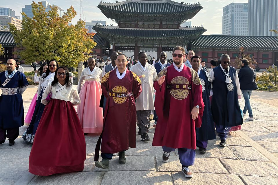 Seoul: City Hightlights, Palace Tour, and Optional Hanbok - Key Points