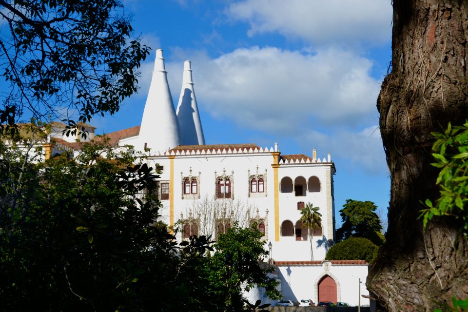 Sintra: Alleyways and Sweets, a Self-Guided Secret City Game - Key Points