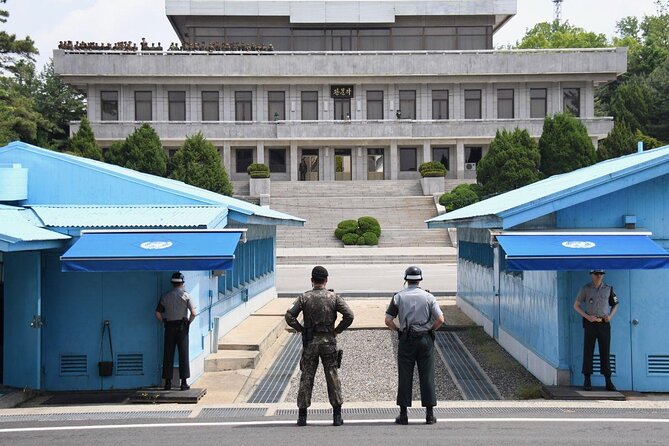 Small Group DMZ Tour & Suspension Bridge With DMZ Experts - Key Points