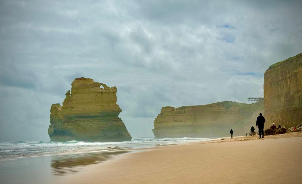 Small Group Great Ocean Road Reverse Trip Breakfast Incl. - Key Points