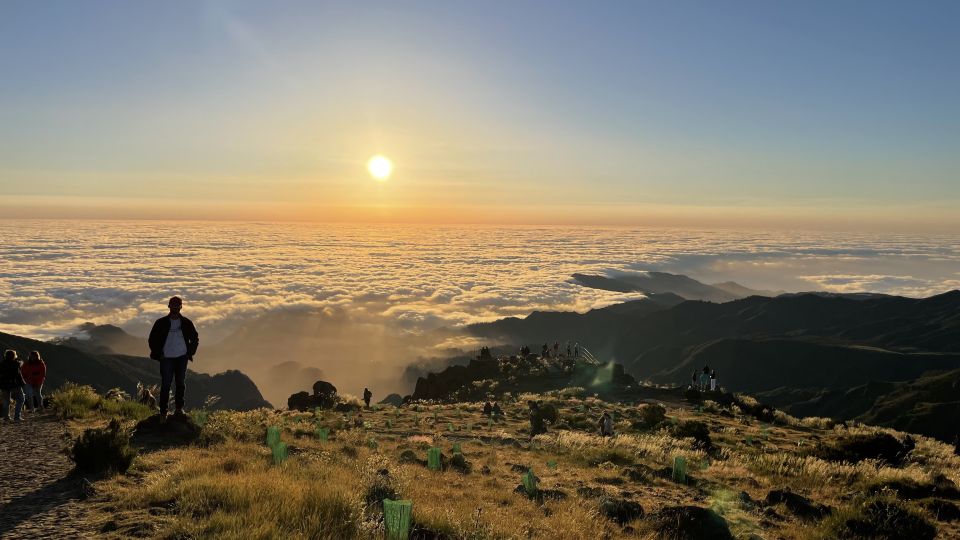 Sunrise at Pico Do Arieiro - Key Points