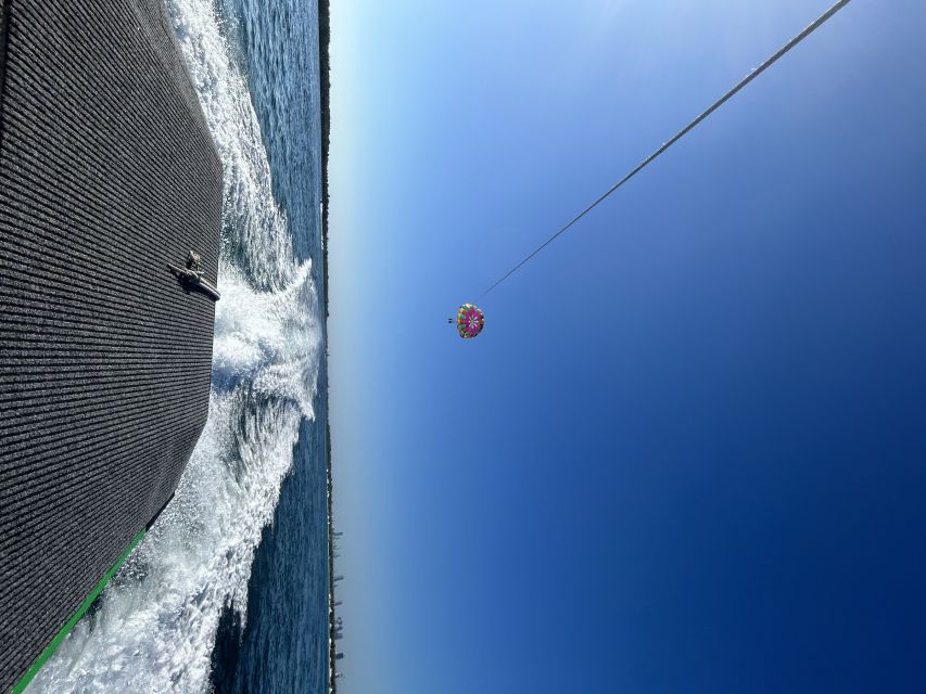 Surfers Paradise: Parasailing Adventure - Key Points