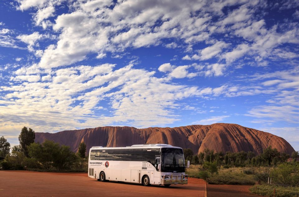 Uluru to Alice Springs or Alice to Uluru 1-Way Luxe Transfer - Key Points