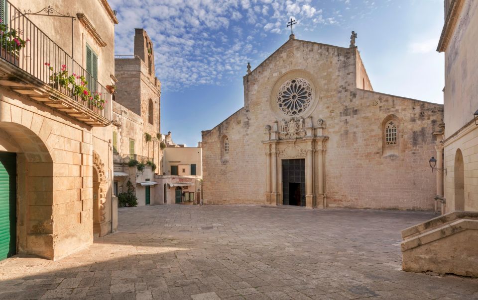 VAN TOUR SALENTO, A DAY IN BREATHTAKING PLACES - Key Points