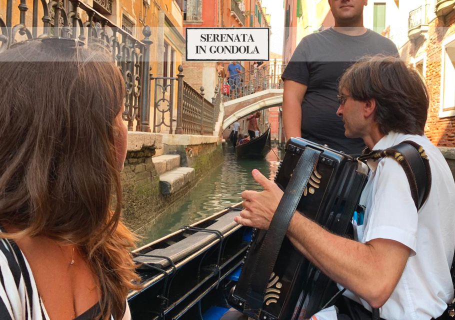 Venice: Grand Canal Private Gondola Ride and Serenade - Key Points