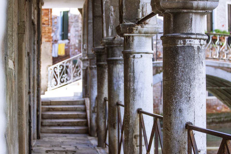 Venice: Secret Venetian Palace & Hidden Corners of Venice - Tour Overview